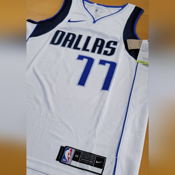 Luka Doncic Dallas Mavericks Fanatics Fast Break Men Jersey White - Picture 2 of 5
